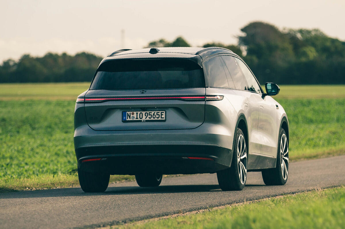 Nio EL8 avis conduite arrière