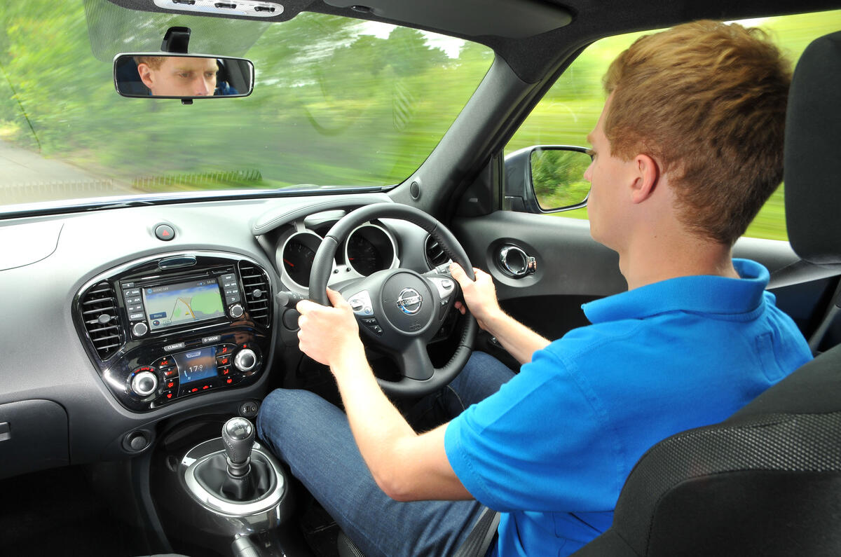 Nissan Juke 2010 2019 Interior Autocar