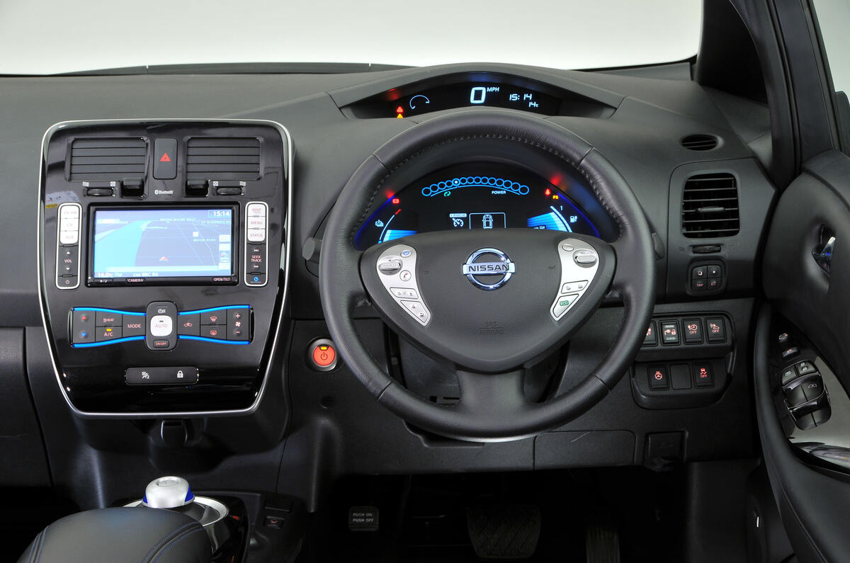 Nissan Leaf 2011 2017 Interior Autocar