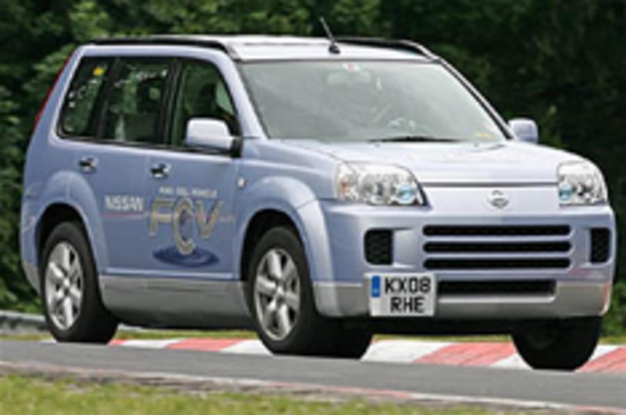 Nissan mulls fuel cell sportscar