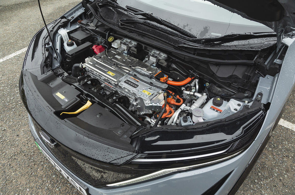 Nissan Ariya bonnet up