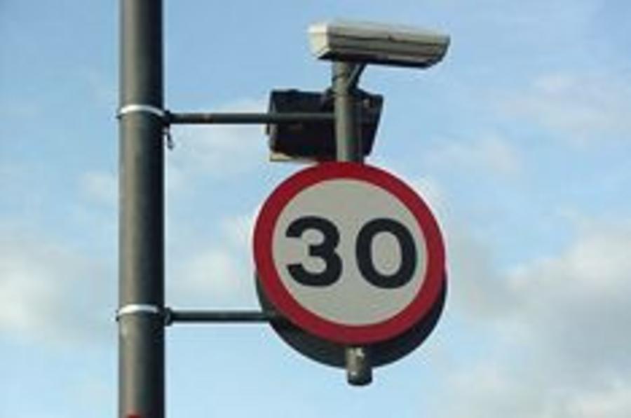 Government calls for speed limit review