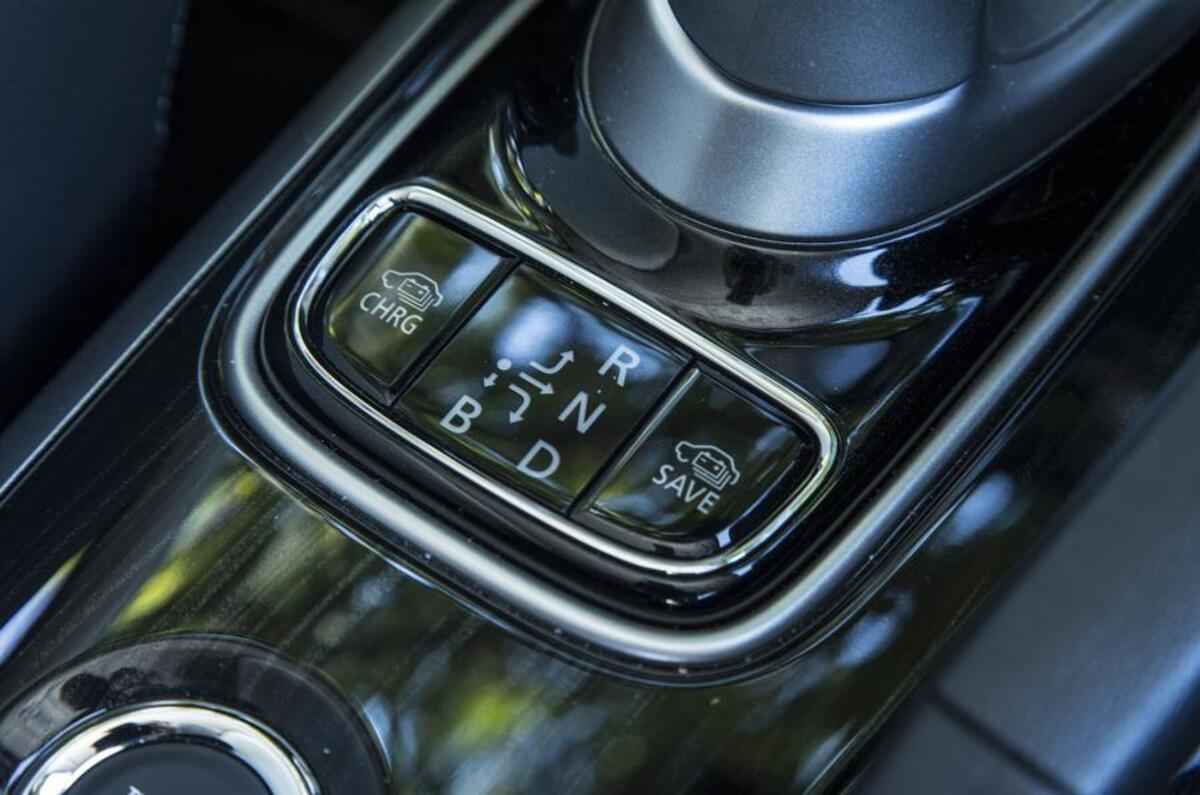 Mitsubishi Outlander PHEV auto transmission