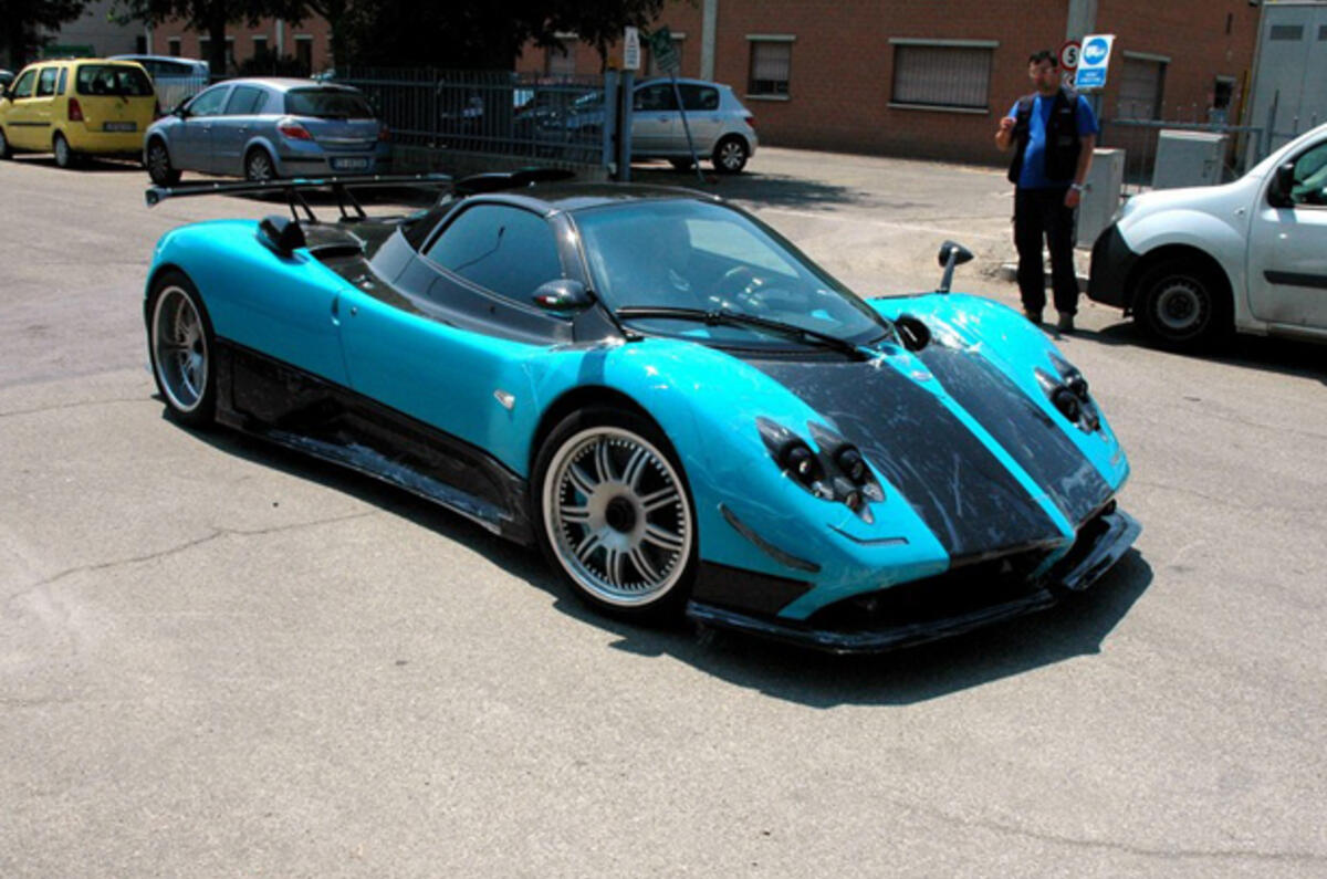 Pagani Zonda Uno revealed