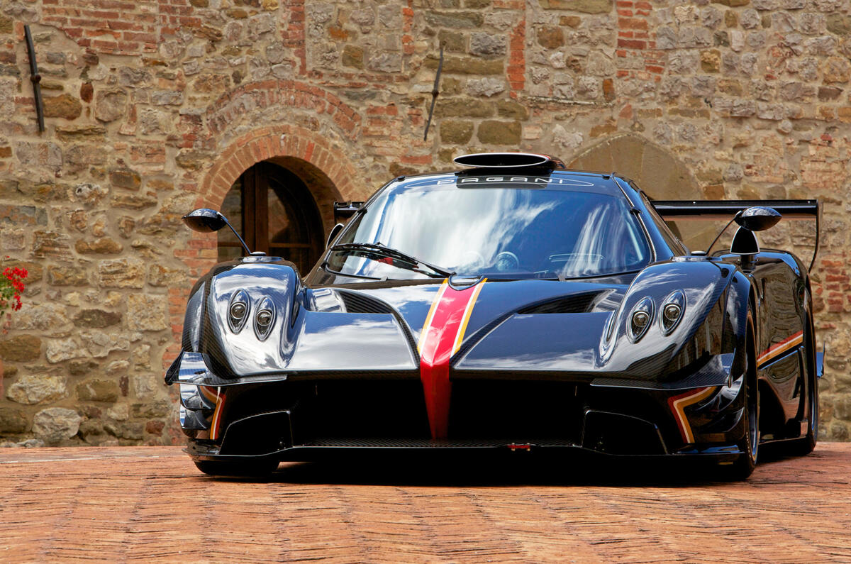 Pagani zonda revolucion