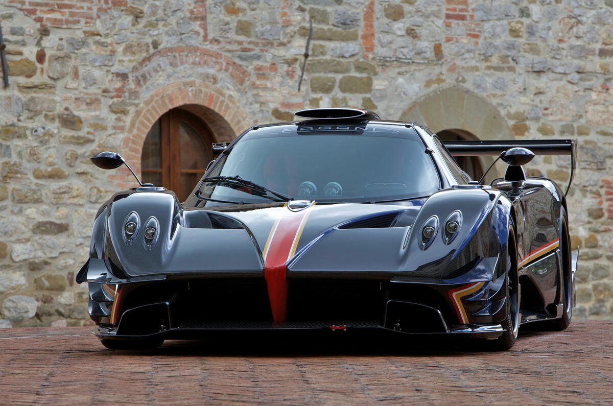 Pagani zonda revolucion