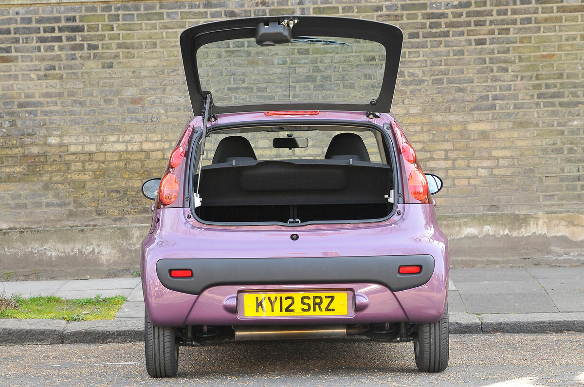 Peugeot 107 2005-2014 Review (2018) | Autocar Peugeot 107 2005-2014 Review (2018) | Autocar