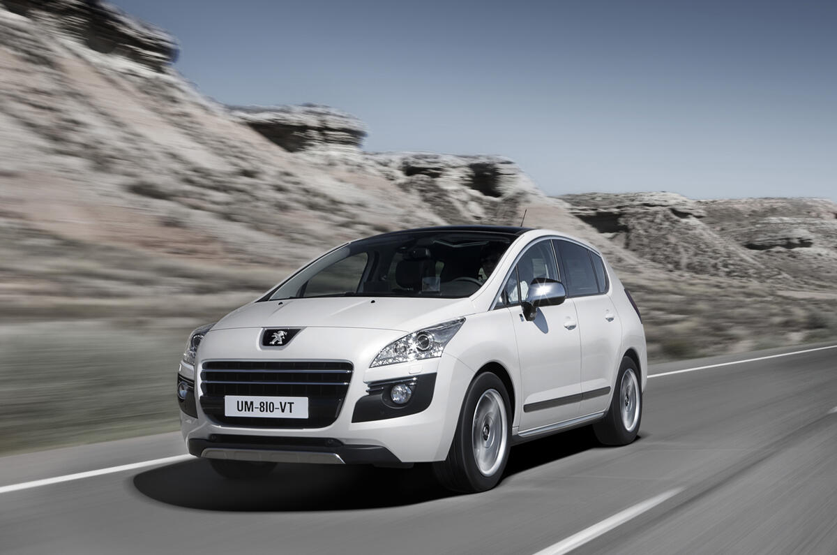 Geneva motor show: Peugeot 3008 HYbrid4