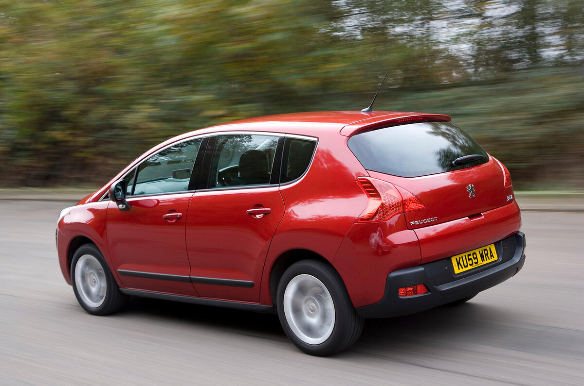 Peugeot 3008 rear quarter