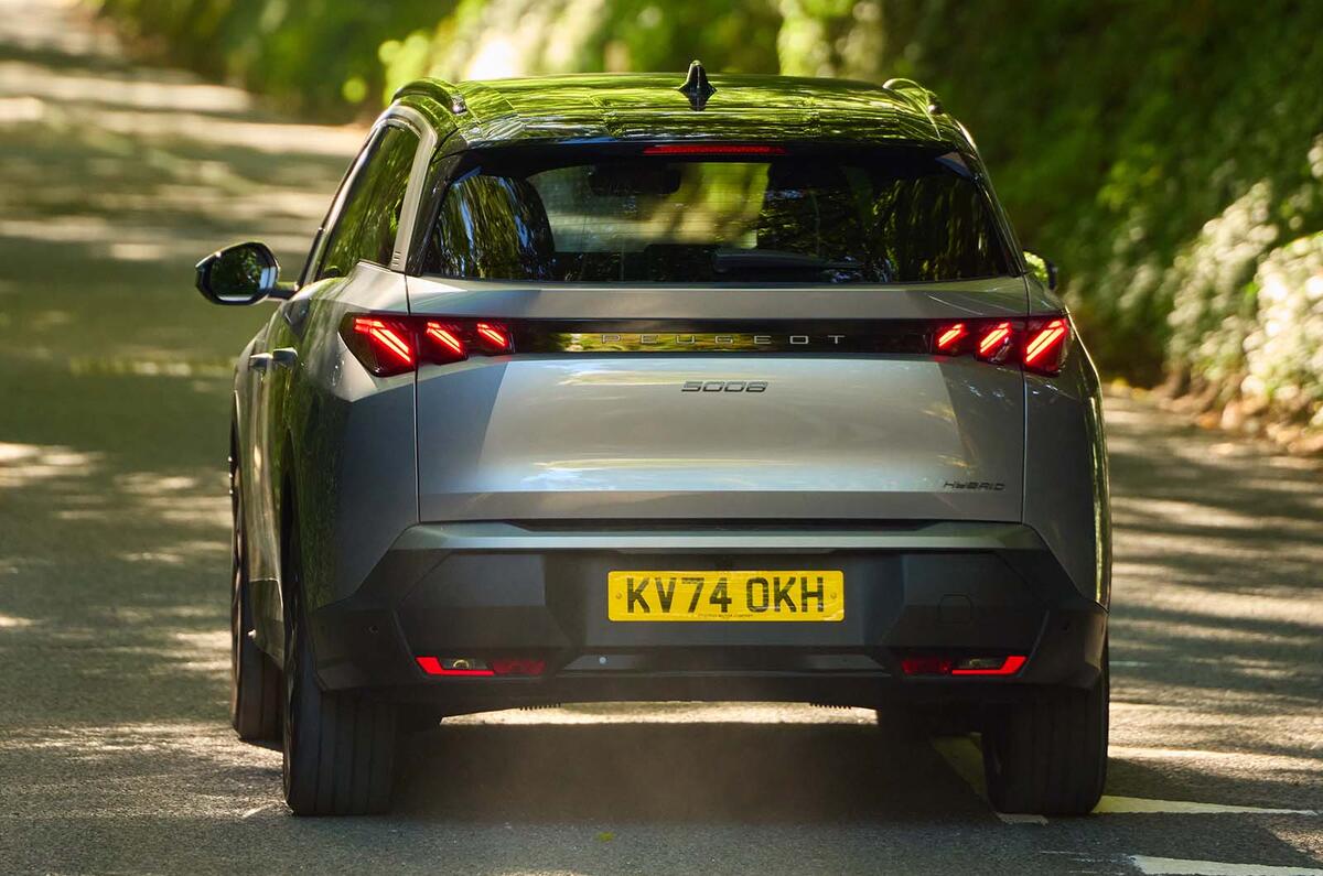 Peugeot 5008 hybride arrière