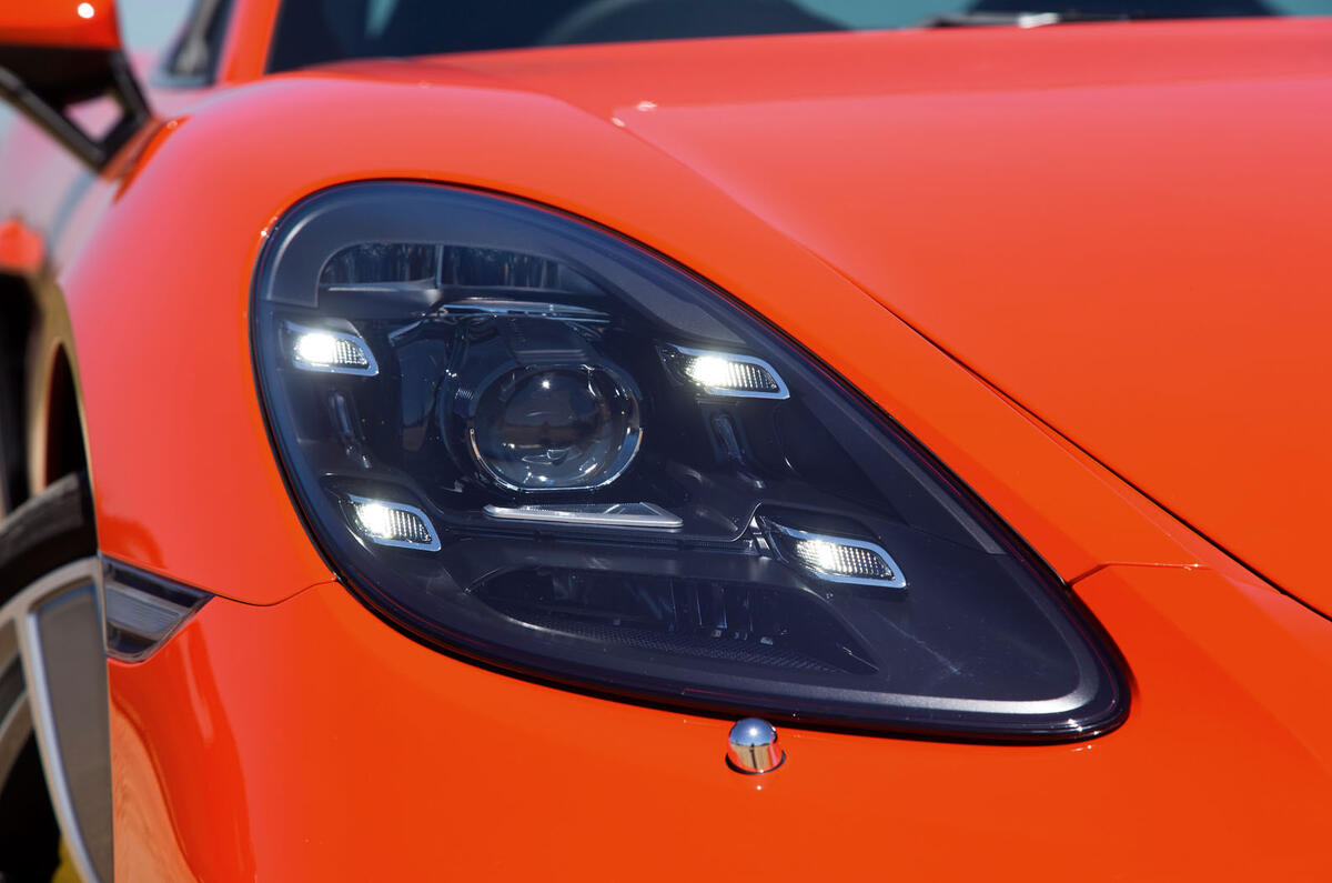 Porsche 718 Cayman LED headlights