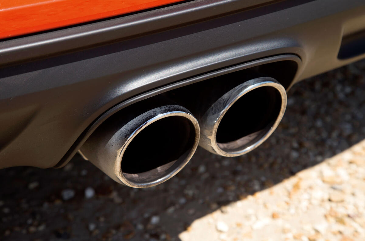 Porsche 718 Cayman twin exhaust