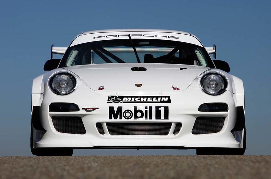 New Porsche 911 racer revealed