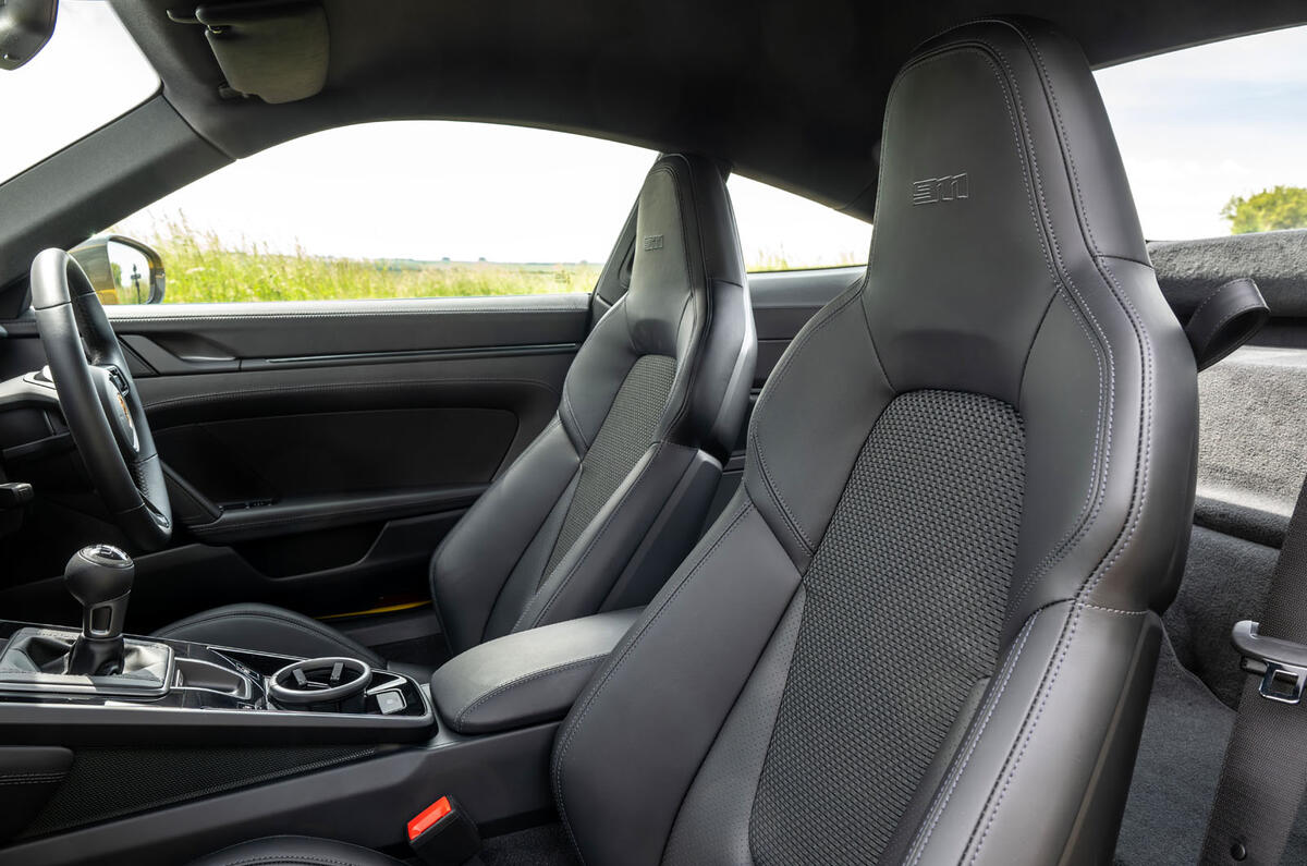 porsche 911 carerra t review 2023 11 front seats
