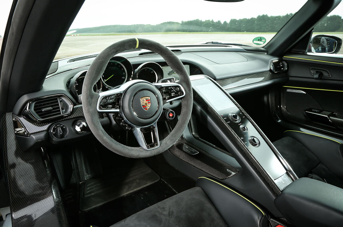 Porsche 918 Spyder 2013 2015 Interior Autocar