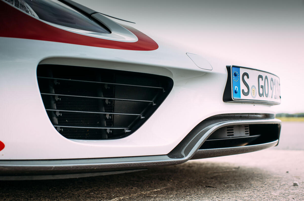 Porsche 918 Spyder air intakes