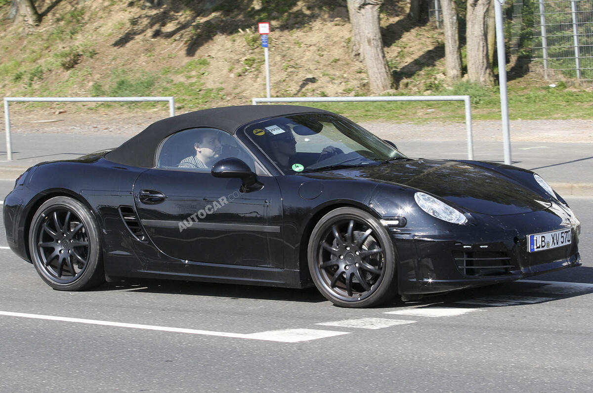 New Porsche Boxster: latest pics