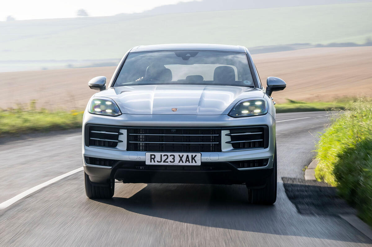 porsche cayenne review 2023 06 tracking front