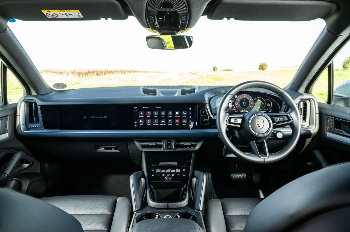 porsche cayenne review 2023 10 cabin