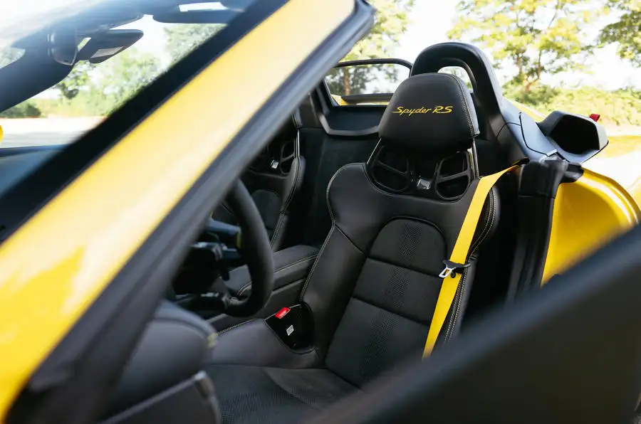 porsche gt4 rs sypder review 10 interior seats