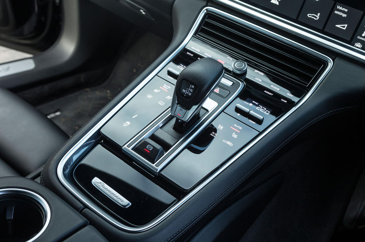 Porsche Panamera PDK gearbox