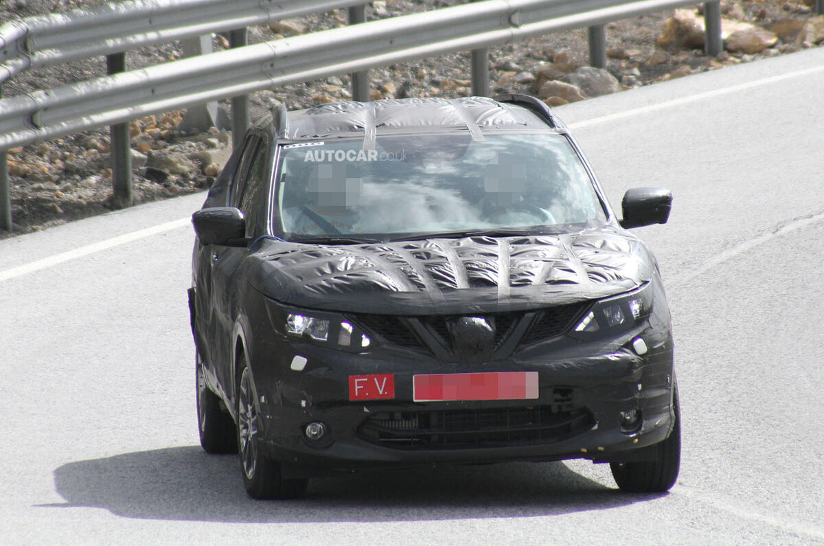 Electric Nissan Qashqai &quot;a possibility&quot;