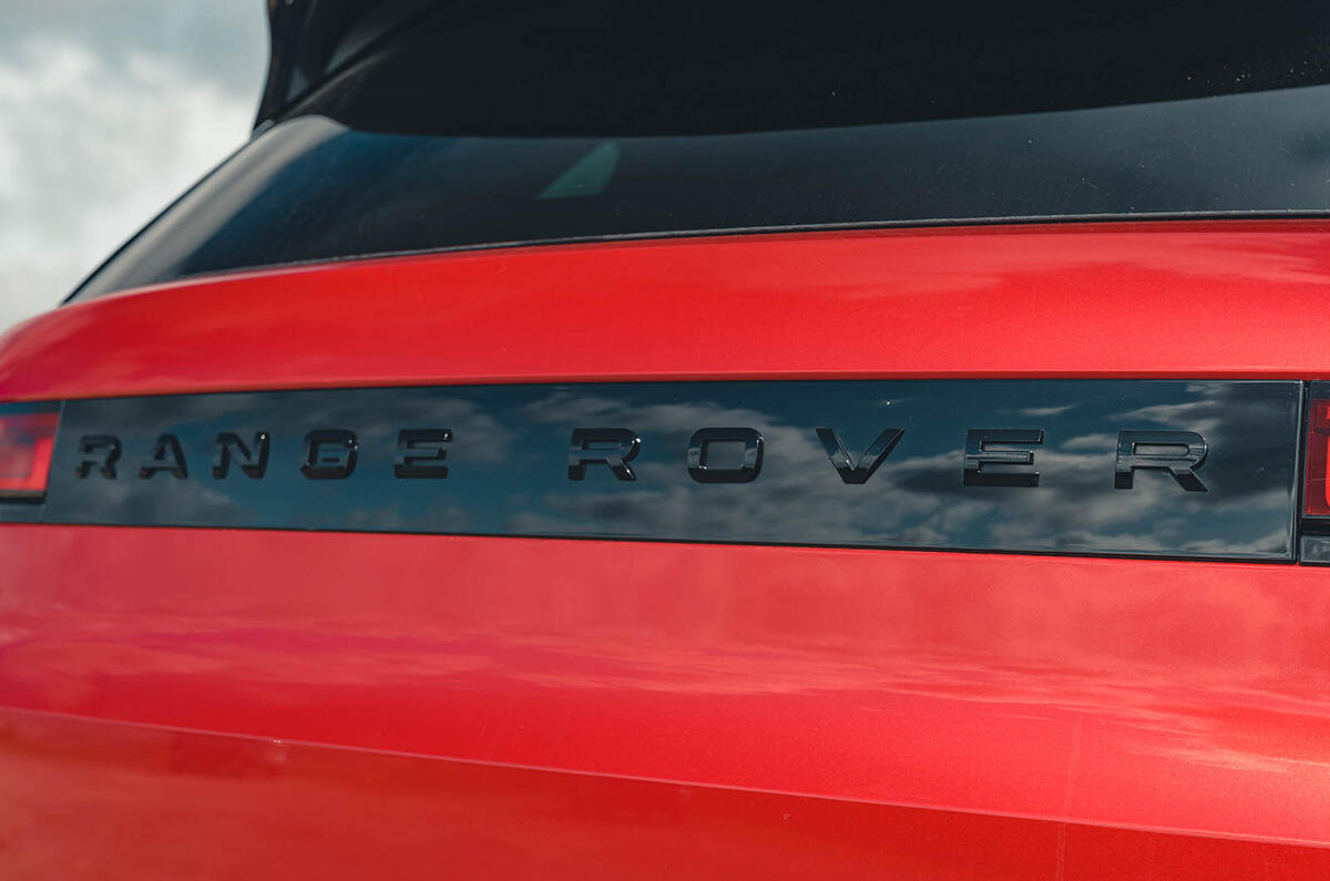 Range Rover Sport D300 detail