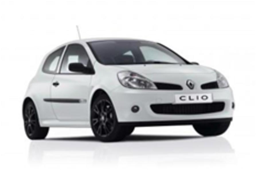 New Clio Cup is a bit of all white