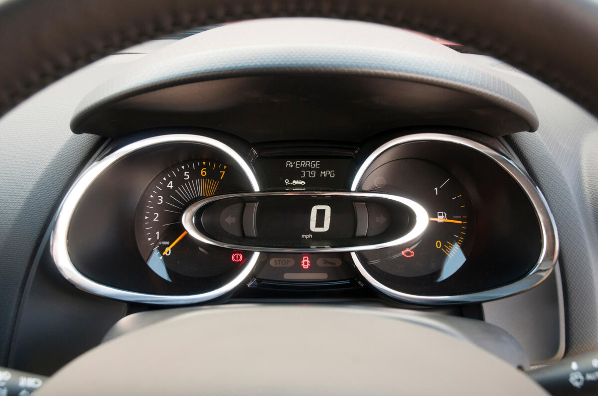 Best Mpg Used Cars >> Renault Clio Review (2019) | Autocar Best Mpg Used Cars >> Renault Clio Review (2019) | Autocar