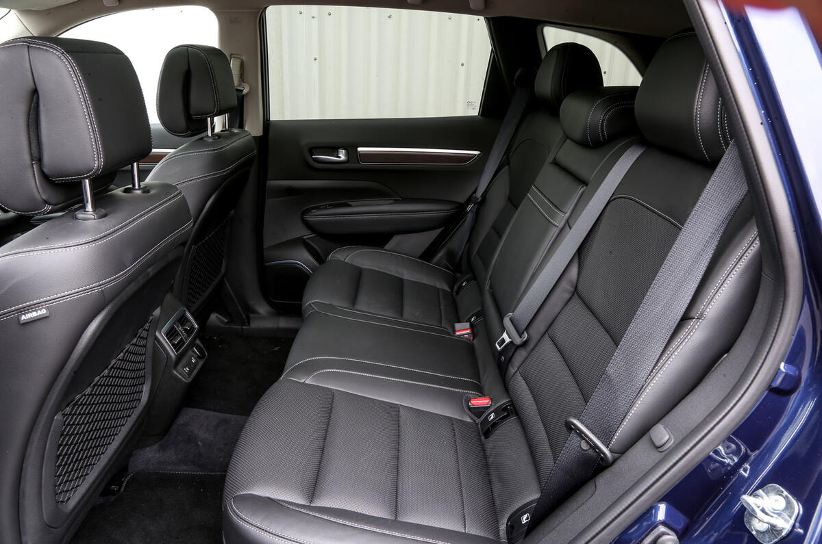 Suv With Third Row >> Renault Koleos interior | Autocar Suv With Third Row >> Renault Koleos interior | Autocar
