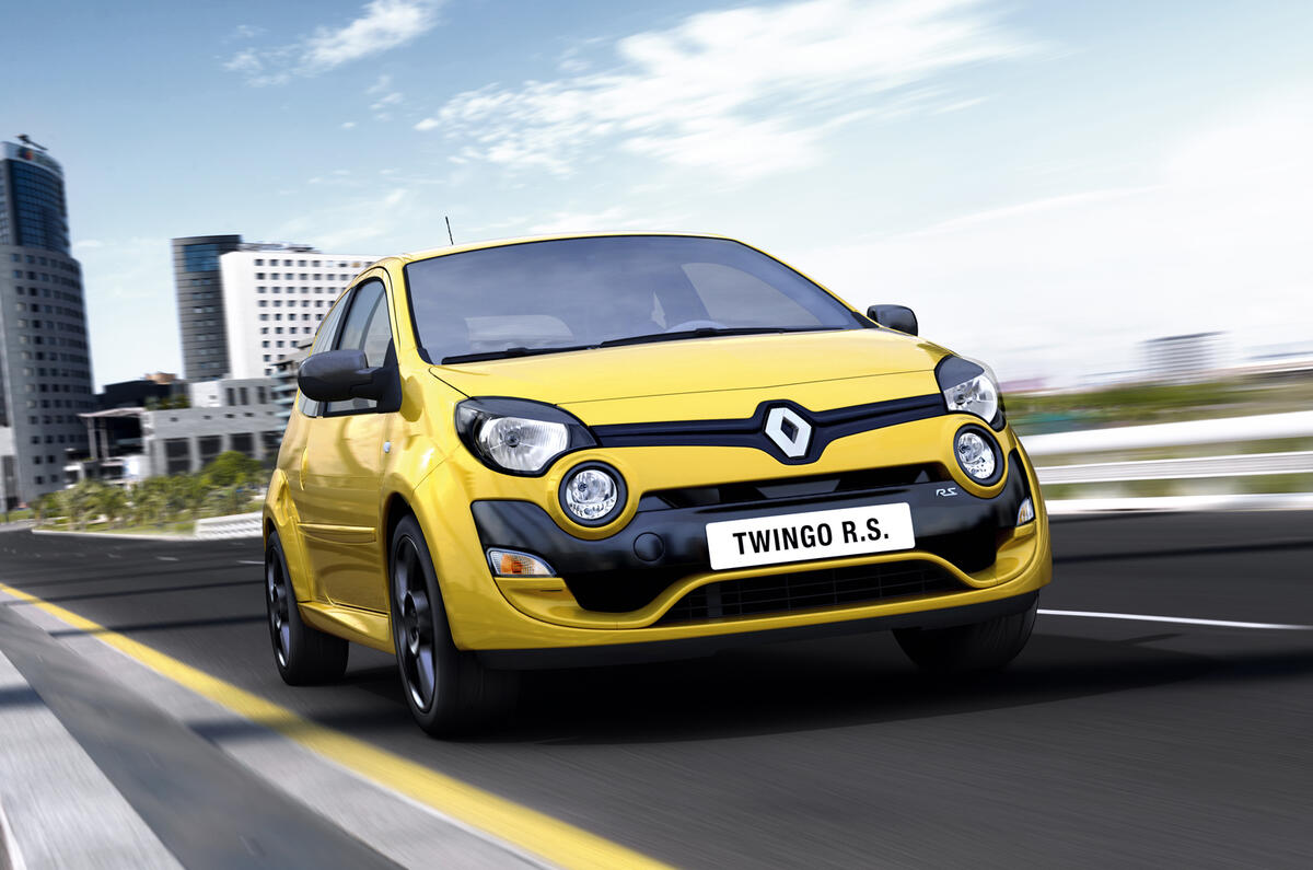 Facelifted Twingo RS: on sale April