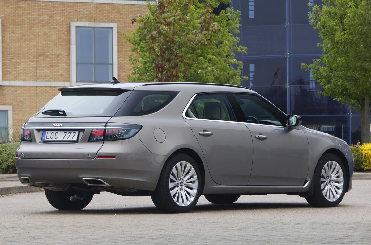 Saab launches 95 wagon