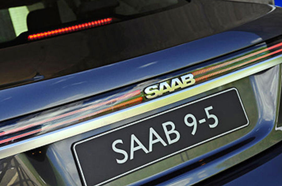 Bernie gathers cash for Saab bid