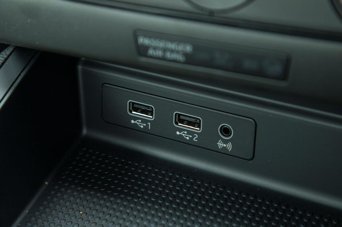 Seat Ibiza USB ports