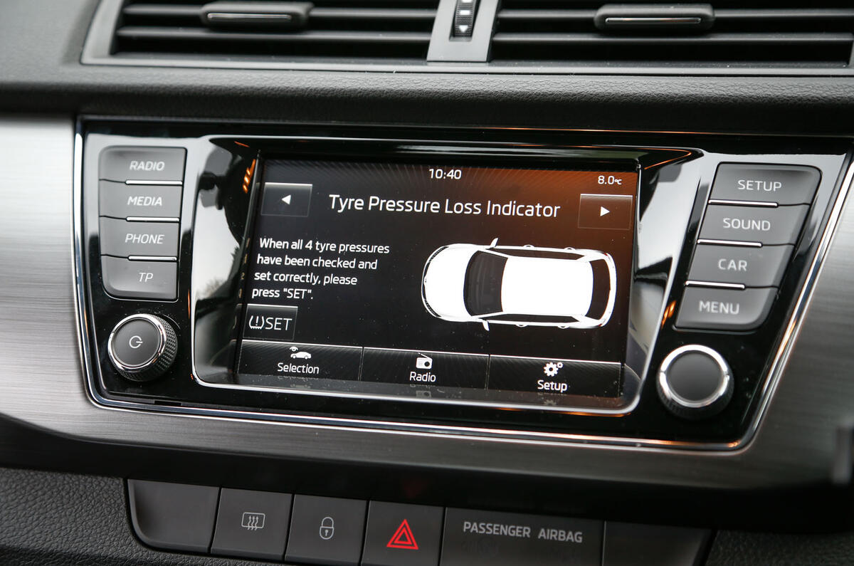 Skoda Fabia infotainment system