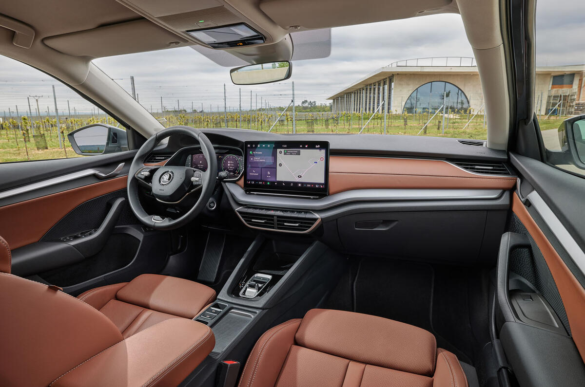 skoda-octavia-review-2024-09-interior.jpg