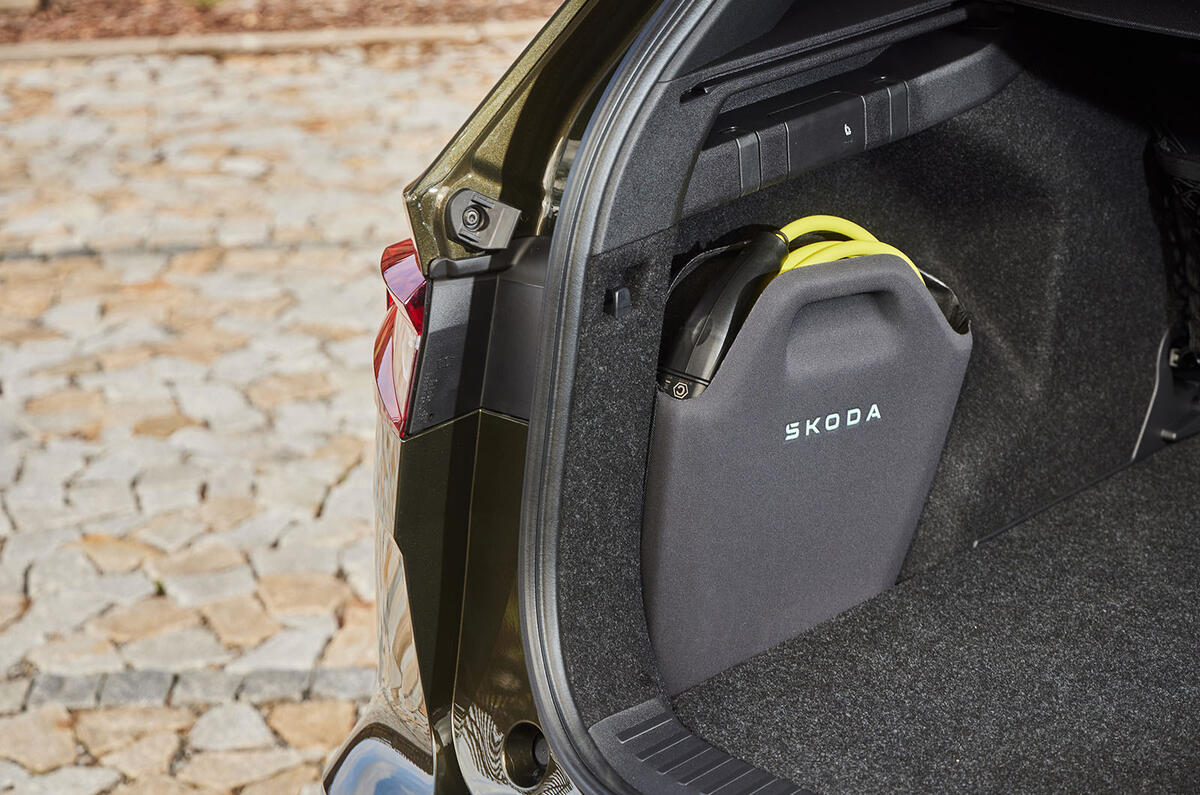 Skoda Enyaq : examen du cas d'accusation Skoda Enyaq Critique de la caisse de charge