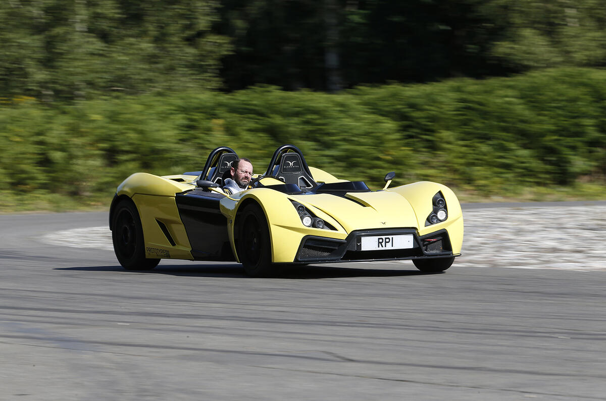 Elemental RP1 hard cornering