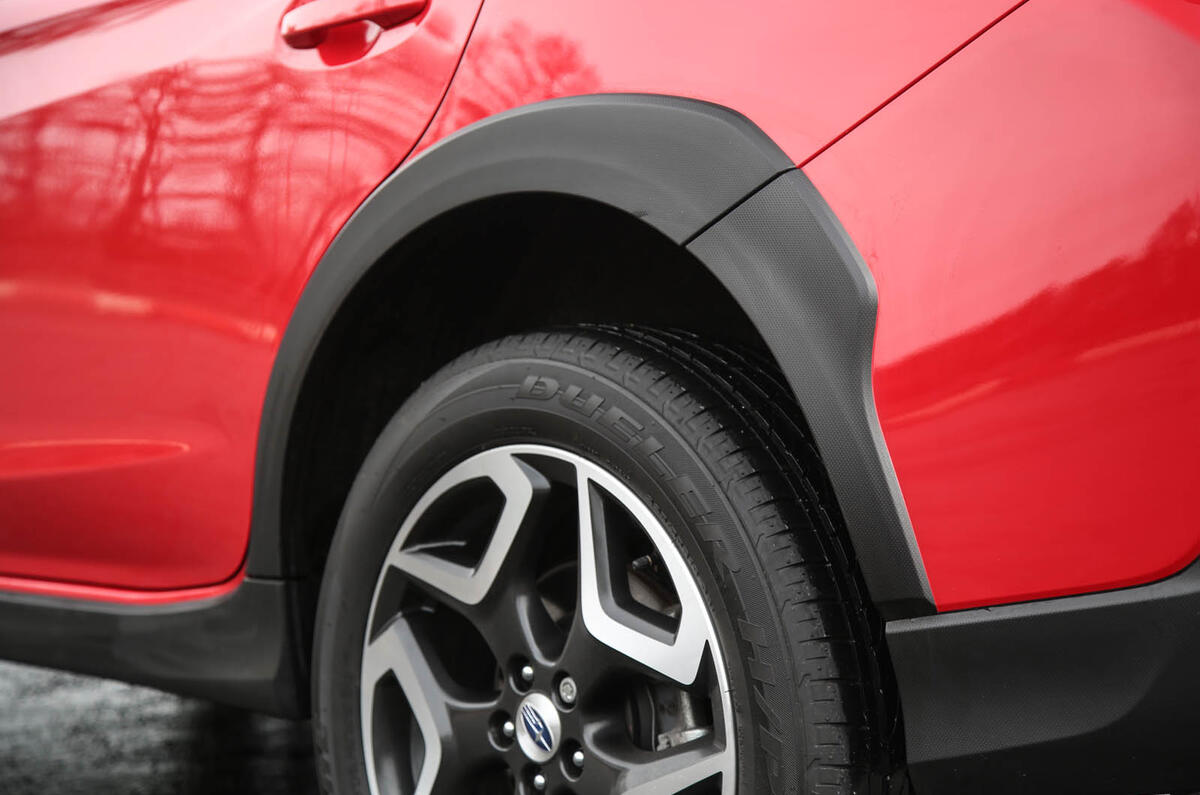 Subaru XV 2.0i Lineartronic SE Premium wheel arches