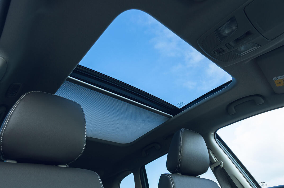 Suzuki Vitara avis 2025 010 toit ouvrant