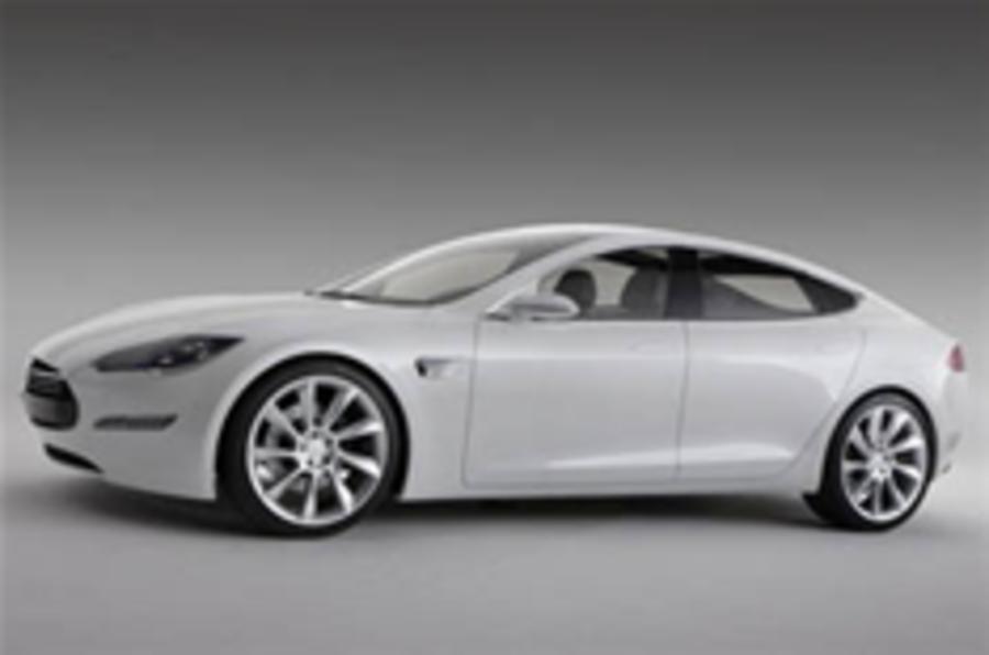 Tesla Model S saloon revealed