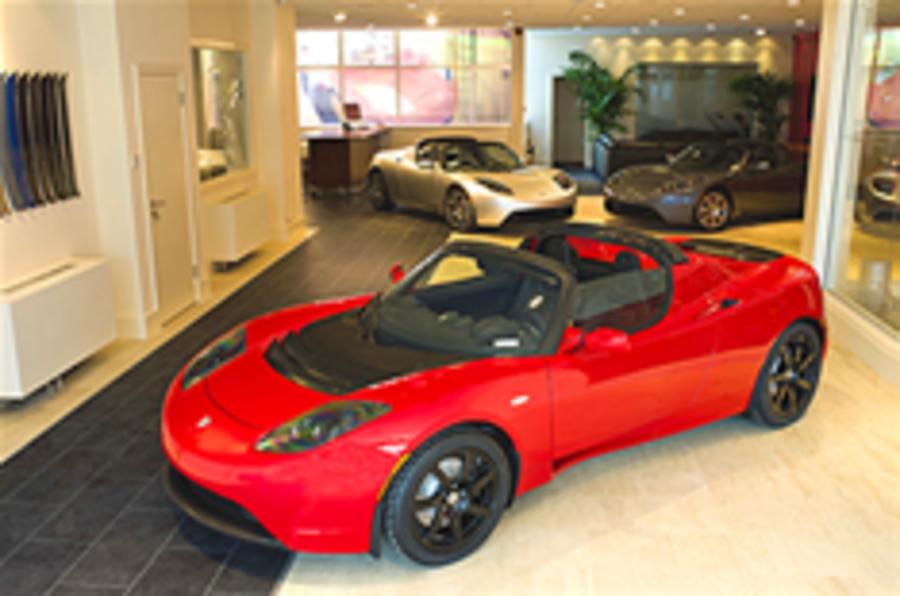 Tesla opens UK showroom
