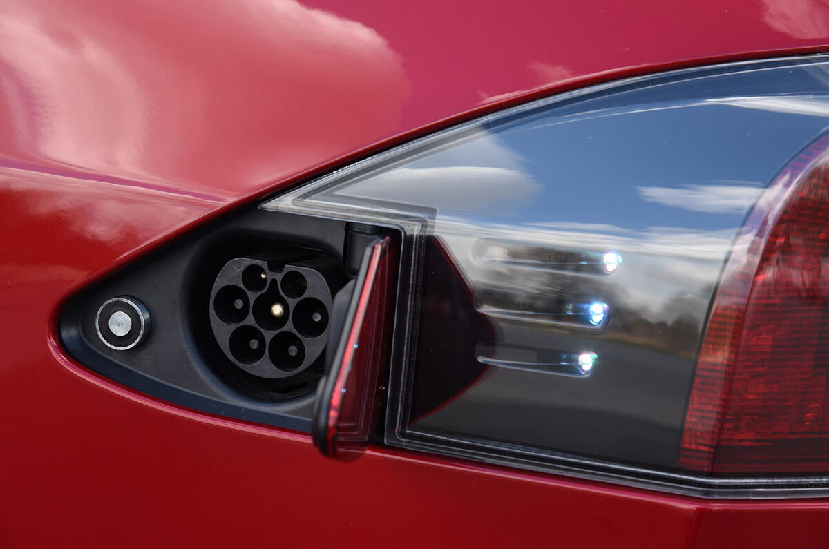 Tesla Model S P90D Review (2019) | Autocar