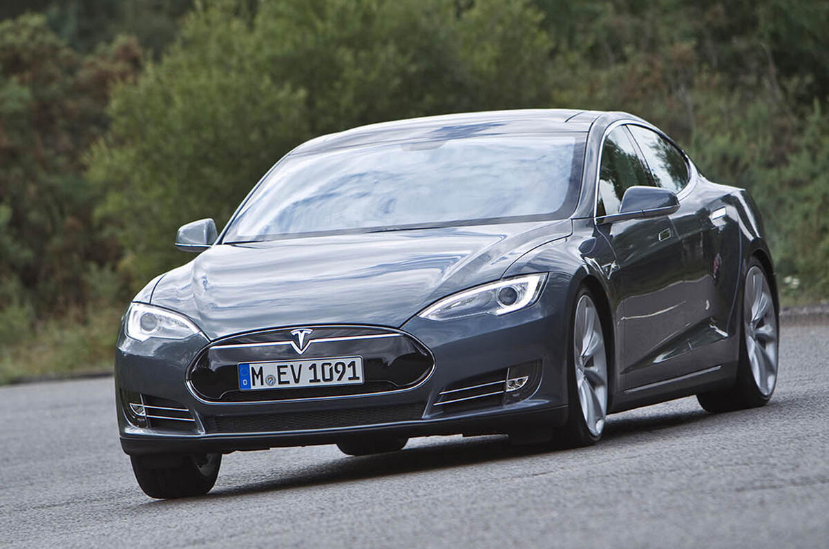 Four wheel drive Tesla Model S Planned Autocar