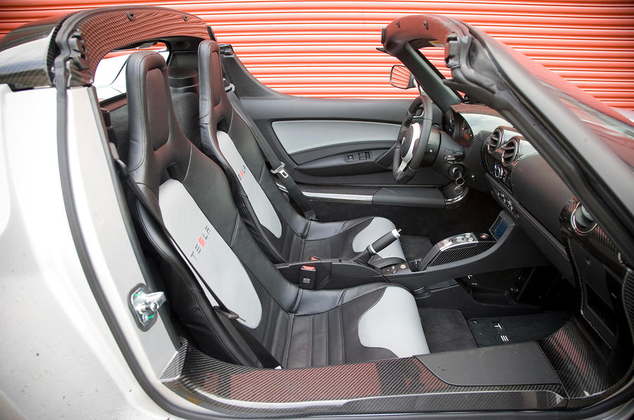 Tesla Roadster 2008 2012 Interior Autocar