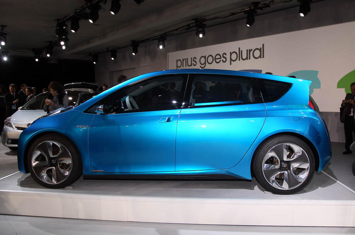 Detroit motor show 2011 new Toyota Priuses Autocar