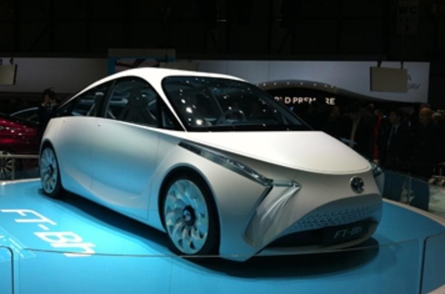 Toyota designs 2020 Yaris