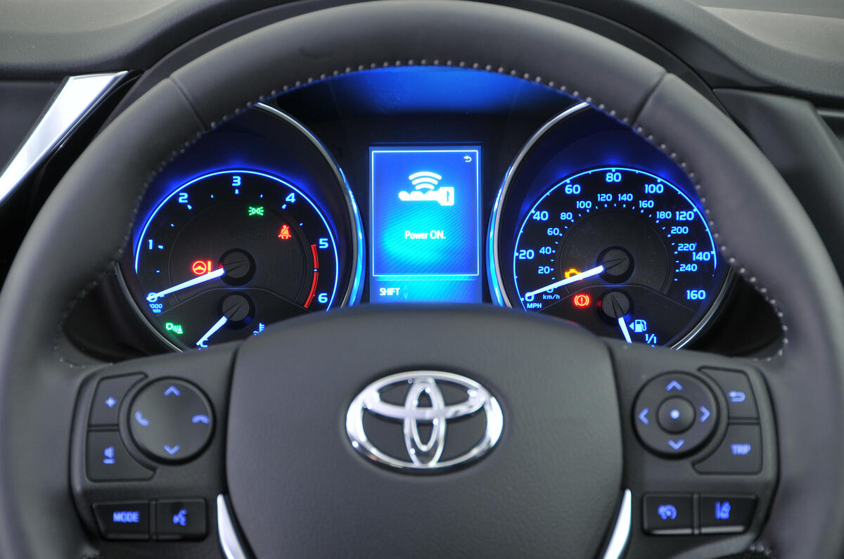 Toyota Auris 20122018 Review (2021) Autocar