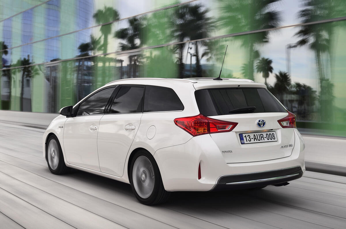 Geneva Motor Show 13 Toyota Auris Touring Sports Autocar