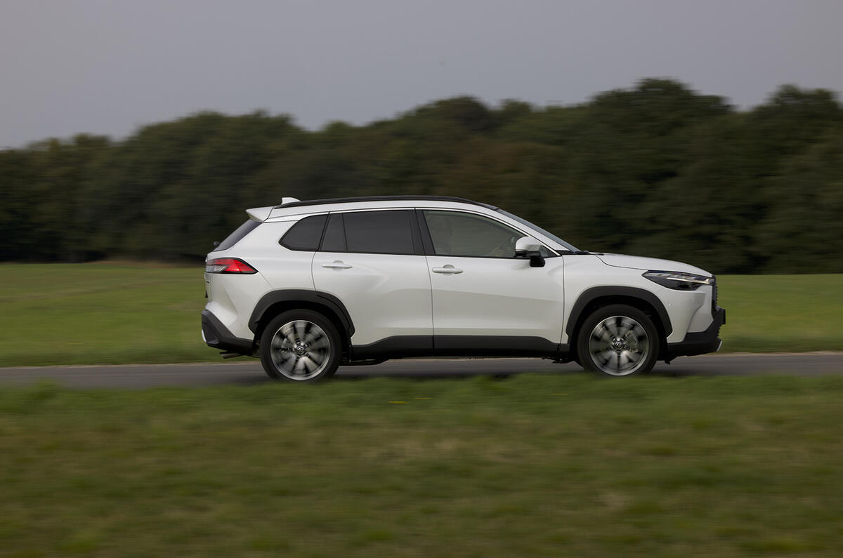 Toyota Corolla Cross Review 2025, Price & Specs | Autocar